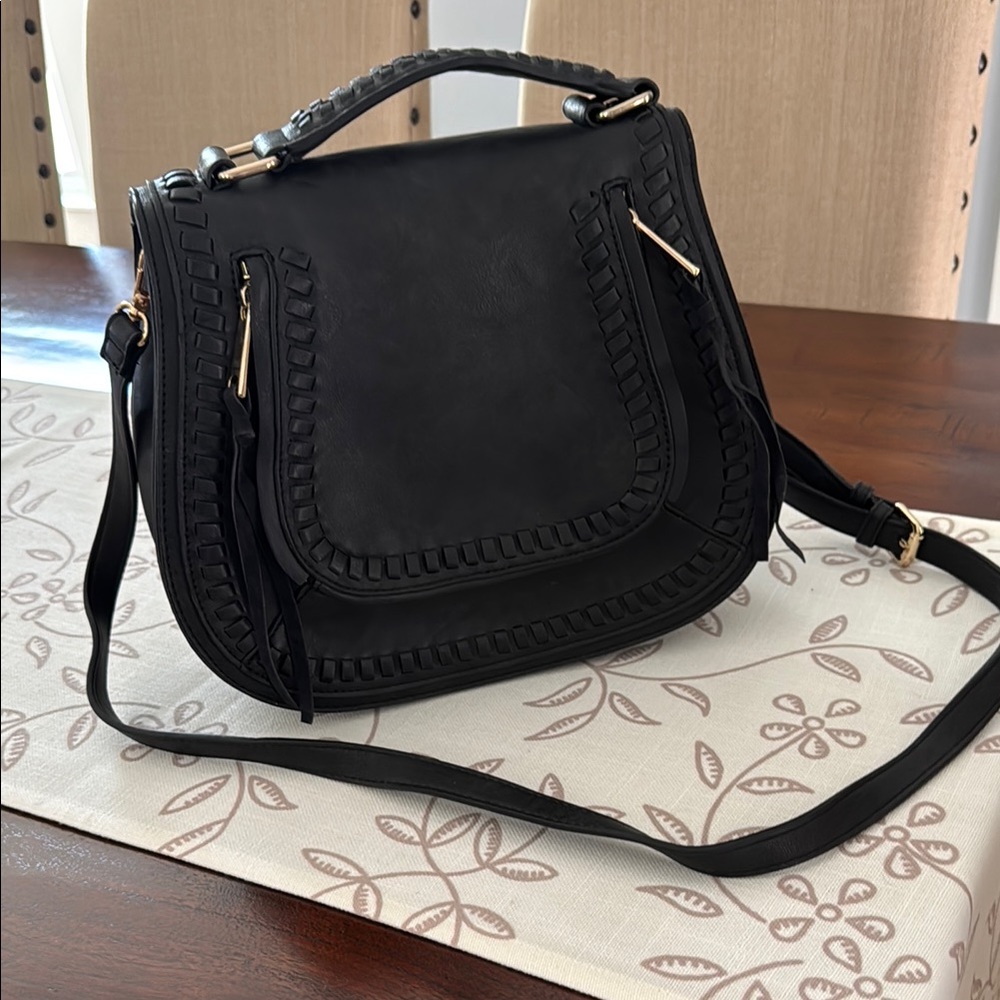 Elegant Black Handbag